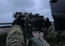 Ucrainenii trag cu tot ce au: Soldații Kievului folosesc o mitralieră din Primul Război Mondial (Foto & Video)