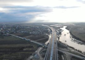 De la Târgu Mureș la Cluj doar pe autostradă. S-a deschis circulația pe veriga lipsă a Autostrăzii Transilvania, cu un record național (Video)