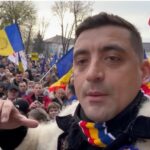 Mii de persoane la un marș al Unirii organizat de AUR la Alba Iulia (Video)