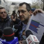 Vlad Voiculescu, urmărit penal de DNA în dosarul vaccinurilor