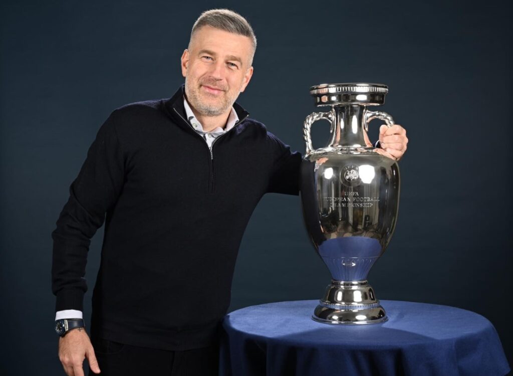 Edi Iordănescu, favorit să preia o nouă echipă națională