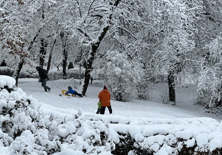 De Revelion vine frigul. Zăpada după 5 ianuarie - prognoza meteo pe 4 săptămâni