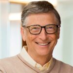 Bill Gates explică cum ne va schimba viața inteligența artificială în următorii 5 ani și de ce vrea să rămână fără avere