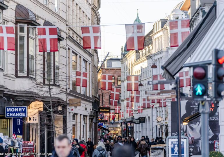 Danemarca va avea de azi un nou rege: Ceremonia va fi simplă, fără LIVE la TV