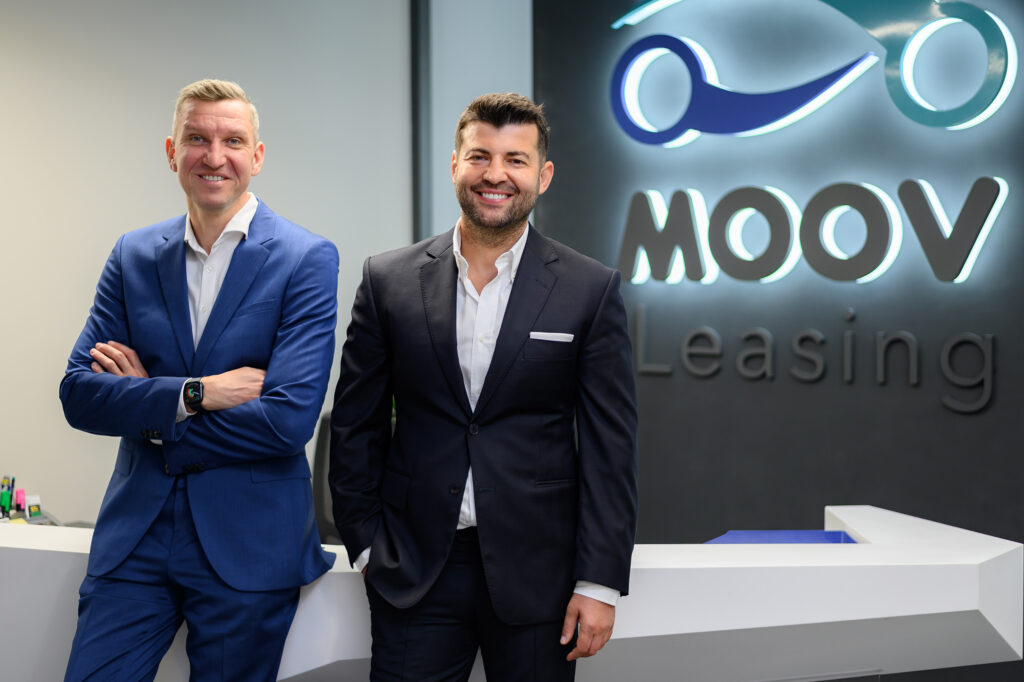 Moov-Leasing-co-founders-2-1