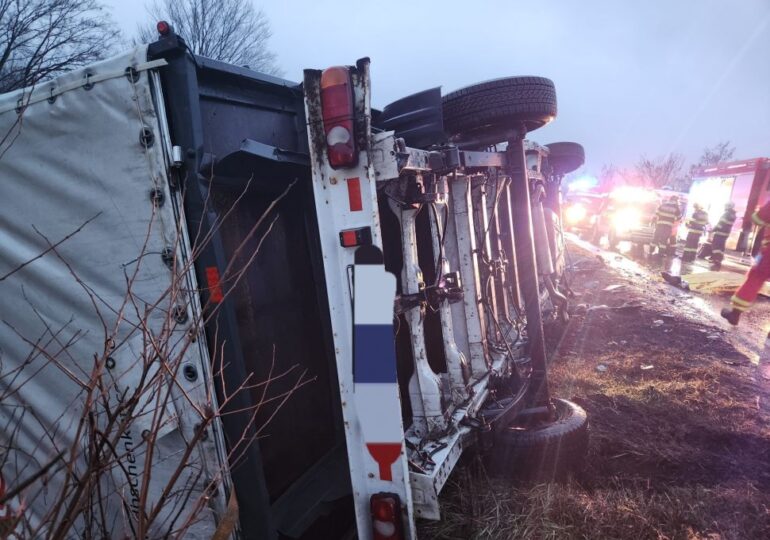 Accident grav în Timiș, pe drumul național care preia tot traficul de pe autostradă