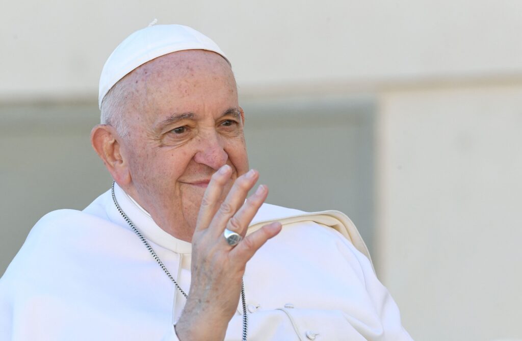 Obiectul din România care a fost pus în sicriul Papei Francisc. ”O amintire care rămâne alături de el până în ziua de apoi”