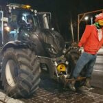 Haos în Germania: Fermierii blochează drumurile cu tractoare și camioane (Foto&Video)