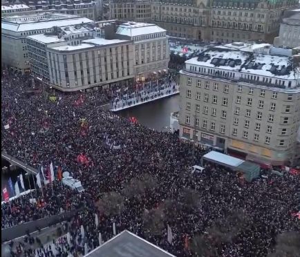 Protestul „majorității tăcute” în Germania: Zeci de mii de oameni, în stradă, de o săptămână (Video)