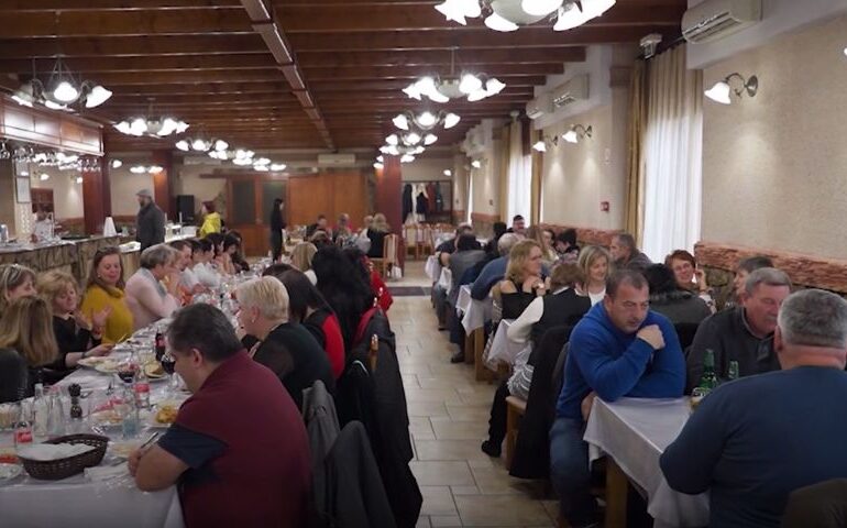 Primul restaurant cu bucate specifice bucătăriei romilor (Video)