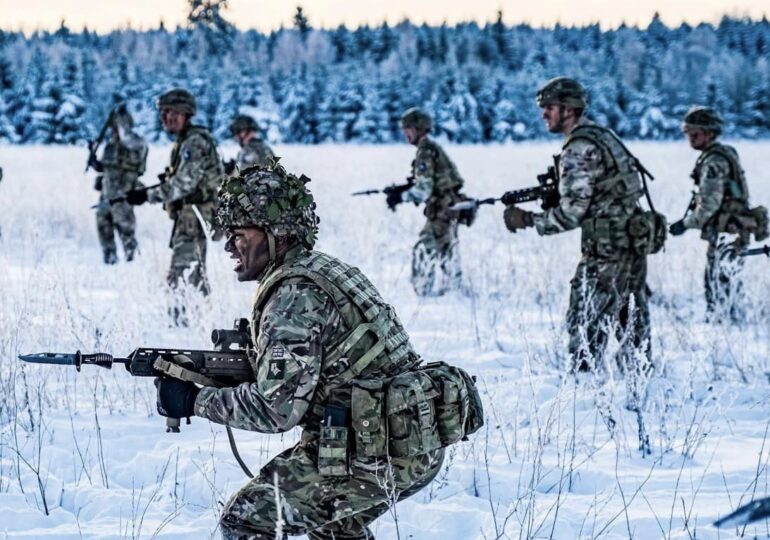 Exercițiu militar de amploare în Europa de Est: NATO se pregătește pentru un atac al Rusiei într-o țară membră