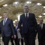 Pe cine ajută comasarea: Iohannis? Ciucă&Ciolacu?