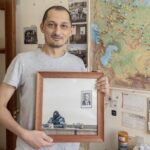 Încă un deces suspect în Rusia. A murit fotograful care a realizat o poză devenită simbol al persecuției lui Navalnîi