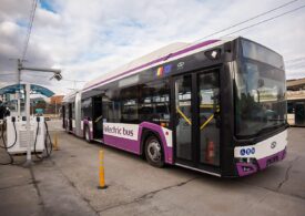 Primele trei autobuze electrice cumpărate cu bani de la UE au ajuns la Cluj (Galerie foto)