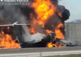 Un avion s-a prăbușit pe o autostradă aglomerată din Florida (Video)