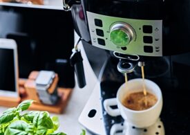 Espressorul automat de cafea: Cum a revoluționat industria cafelei