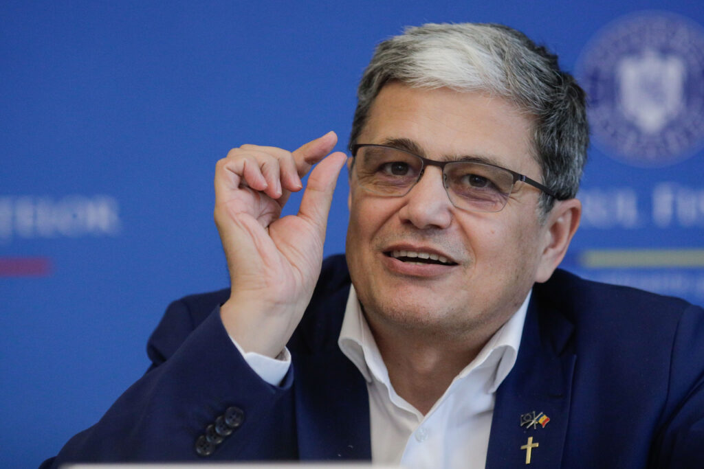 Boloș: Ciolacu mi-a spus că-l doare ”în organul genital” de deficit când era premier