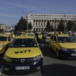 După proteste insistente, Primăria Capitalei va atribui câteva mii de autorizații de taxi