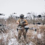 Roiurile de drone cu inteligență artificială ar putea deveni arma-forte a Ucrainei