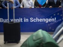 UE permite suspendarea controalelor biometrice la frontieră pentru a reduce aglomerația din aeroporturi