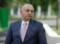 Ciolacu îi dă ultimatum candidatului Cîrstoiu, reclamat la Parchet: Nu putem merge mai departe dacă nu lămurim toate aceste acuzații