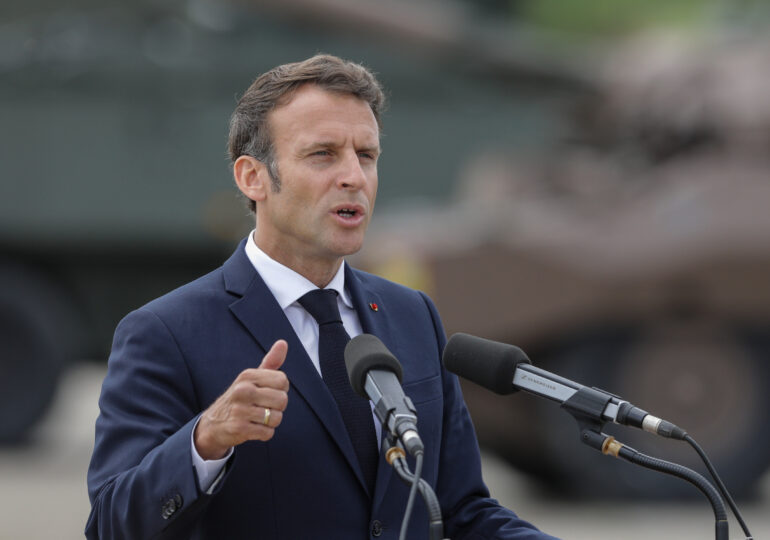 Macron insistă că ar putea fi necesare "operațiuni la sol" ale Occidentului în Ucraina