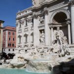 Roma va taxa turiștii care vizitează Fontana di Trevi