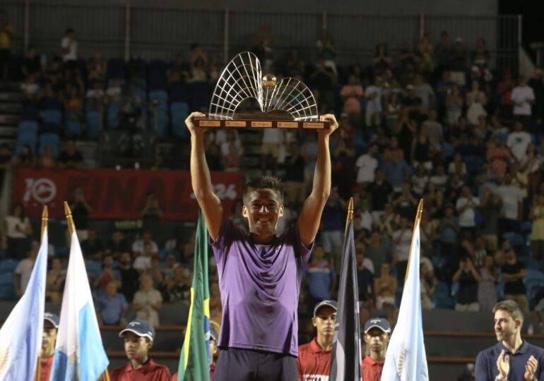 Sebastian Baez câștigă turneul de la Santiago de Chile