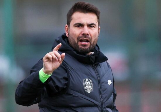 Adrian Mutu, prezentat oficial la Petrolul