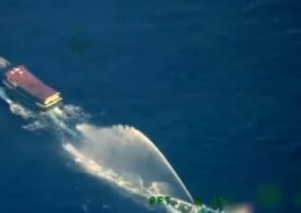 China a folosit tunuri de apă împotriva unor nave militare și avertizează Filipine (Video)