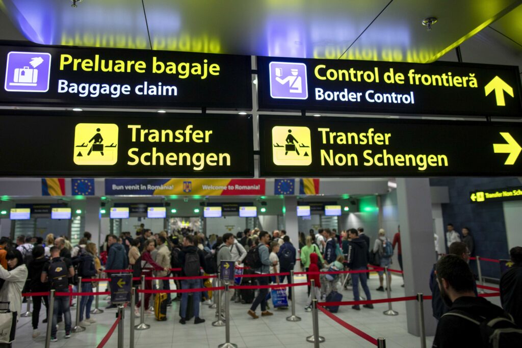 prima-zi-in-Schengen-aeroport-Otopeni