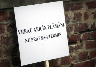 Combaterea poluării invizibile din locuințe, din școli și de la locul de muncă