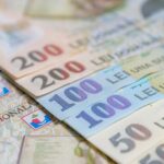 Românii, nemulțumiți de salarii. Jumătate dintre angajați caută noi locuri de muncă în 2024