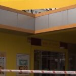 Tavanul unui supermarket din București s-a prăbușit peste o femeie UPDATE