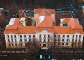 Timișoara: Zeci de elevi și profesori de la un liceu au ajuns la spital. Au simptome de intoxicație, dar nu se știe de la ce li se trage