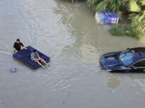 Potopul din Dubai: Un grup de români a ajuns acasă. Alte două sunt încă blocate