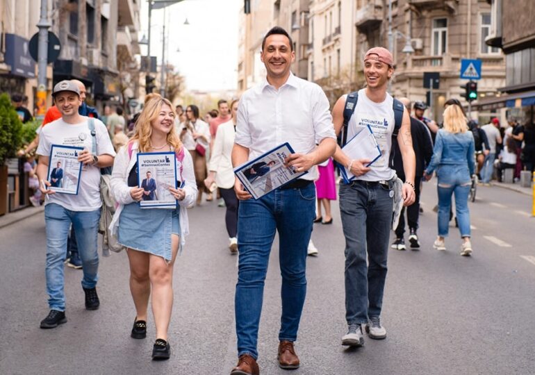 Vlad Gheorghe a strâns 100.000 de semnături și i-a fost validată de BEC candidatura independentă la europarlamentare