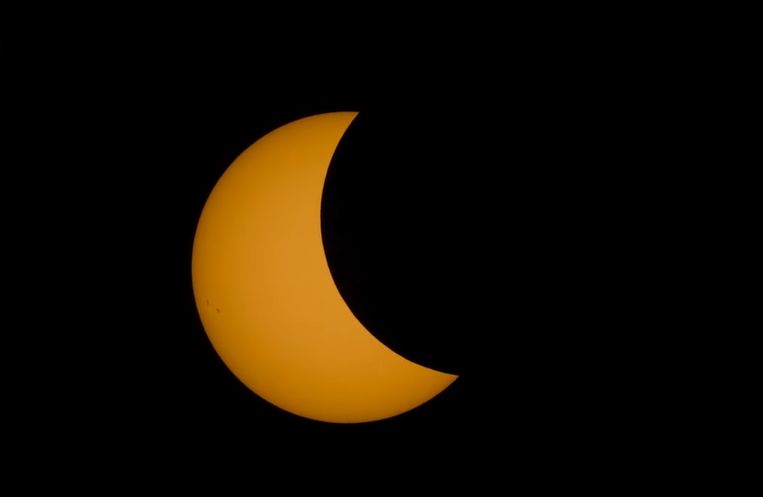 De ce vor oamenii de știință să creeze o eclipsă artificială de Soare