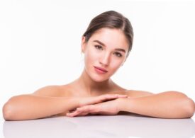 Greșeli de evitat în rutina de îngrijire a tenului care pot afecta sănătatea pielii