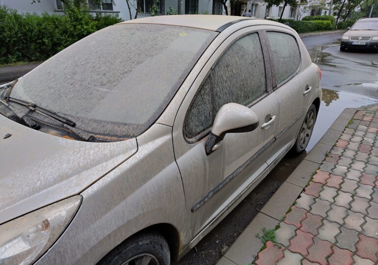 Cum a evoluat parcul auto românesc în ultimii 5 ani: Avans bun la mașinile cu motorizări alternative, dar... 80% s-ar încadra la Rabla. Situația din UE
