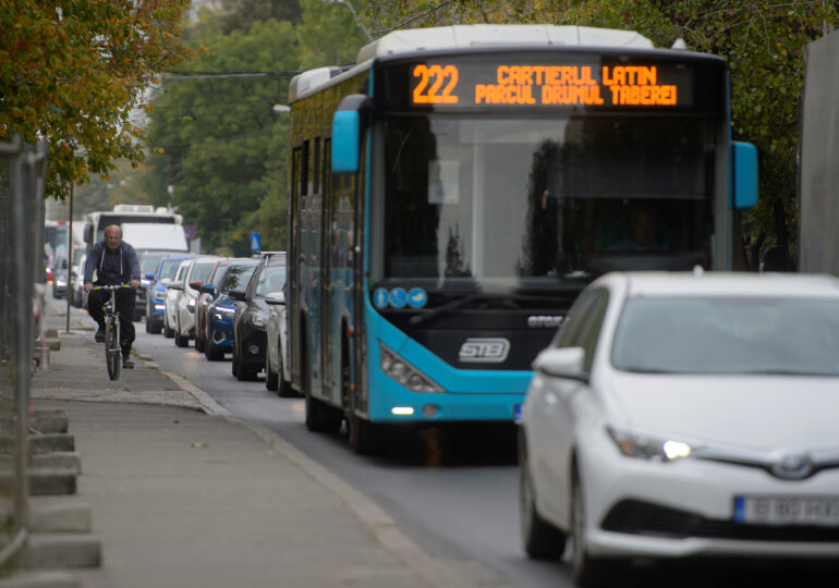 Patru noi intersecții din Capitală vor fi semaforizate