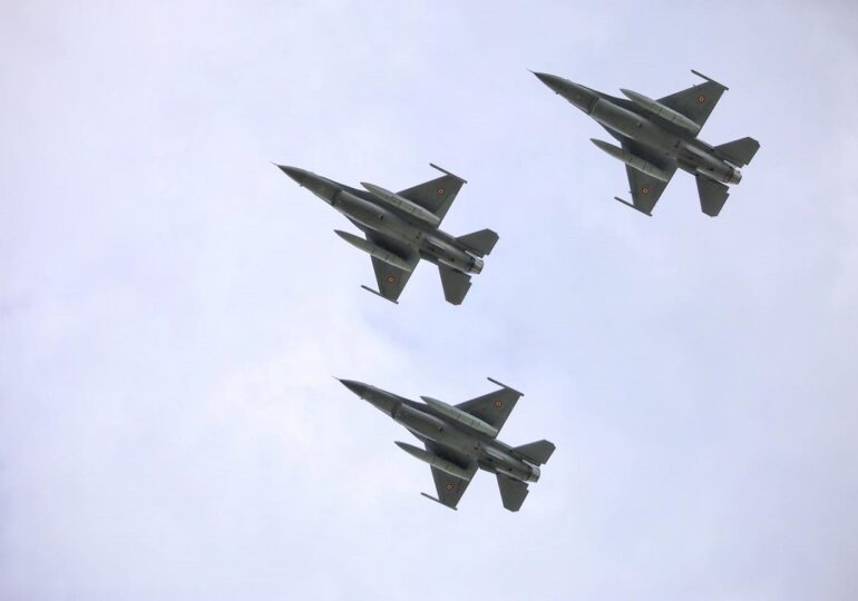 A doua escadrilă de F-16 a României va fi operațională anul viitor. Piloții au început zborurile cu avioanele din Norvegia
