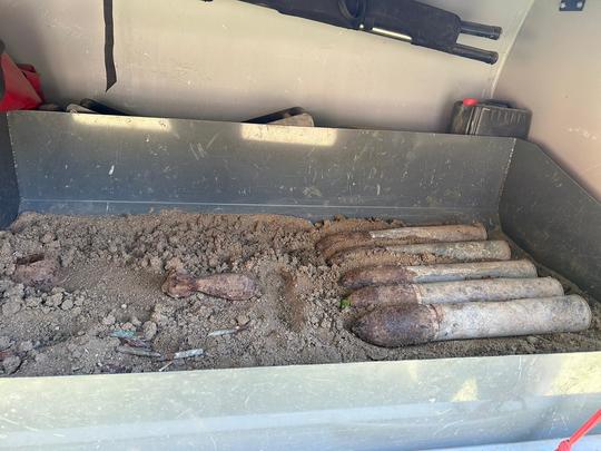Depozit de muniție descoperit la un colegiu din Iași. Elevii din cămin au fost evacuați