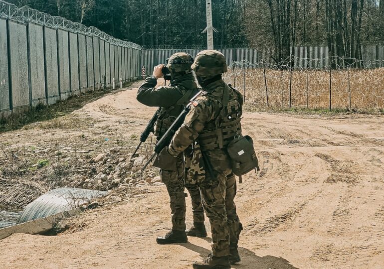 "Scutul de Est": Linia defensivă din 7 straturi ridicată la granița cu Rusia