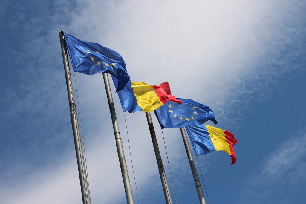 Cât de optimiști sunt românii în privința viitorului lumii și al țării noastre. Care sunt preocupările legate de securitate și siguranță (Grafice)