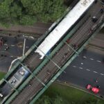 Două trenuri s-au ciocnit în Buenos Aires: 30 de persoane au ajuns la spital, două în stare gravă (Foto)