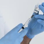 Cercetătorii au identificat cauza efectelor secundare ale vaccinurilor cu ARNm