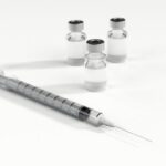 Un vaccin experimental împotriva HIV a reușit să neutralizeze virusul după numai două doze