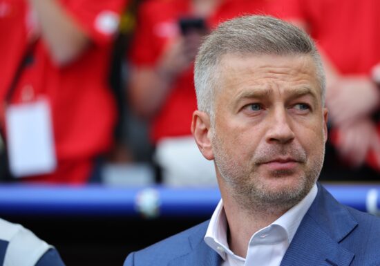 Decizia luată de polonezi după ședința de urgență dintre Edi Iordănescu și patronul de la Legia