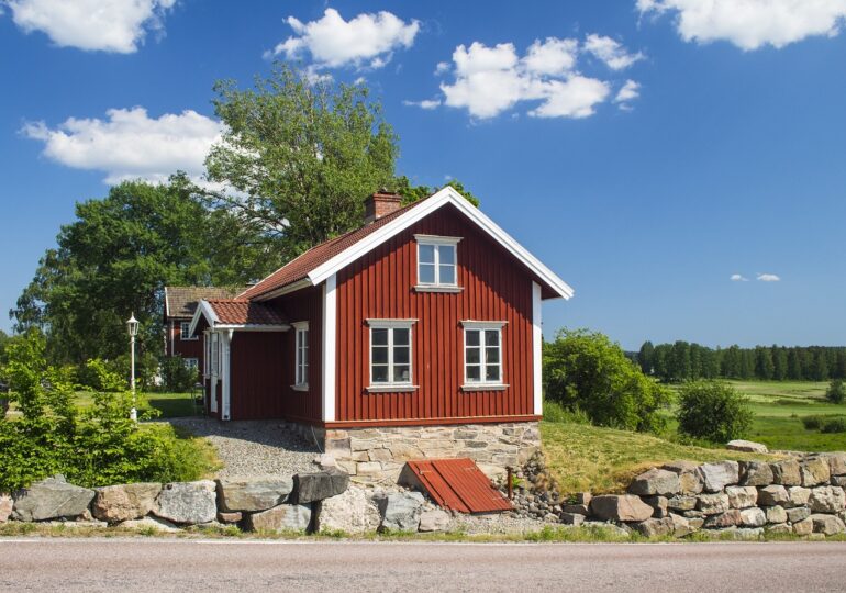 Orășelul din Suedia în care se vând terenuri cu 8 cenți metrul pătrat
